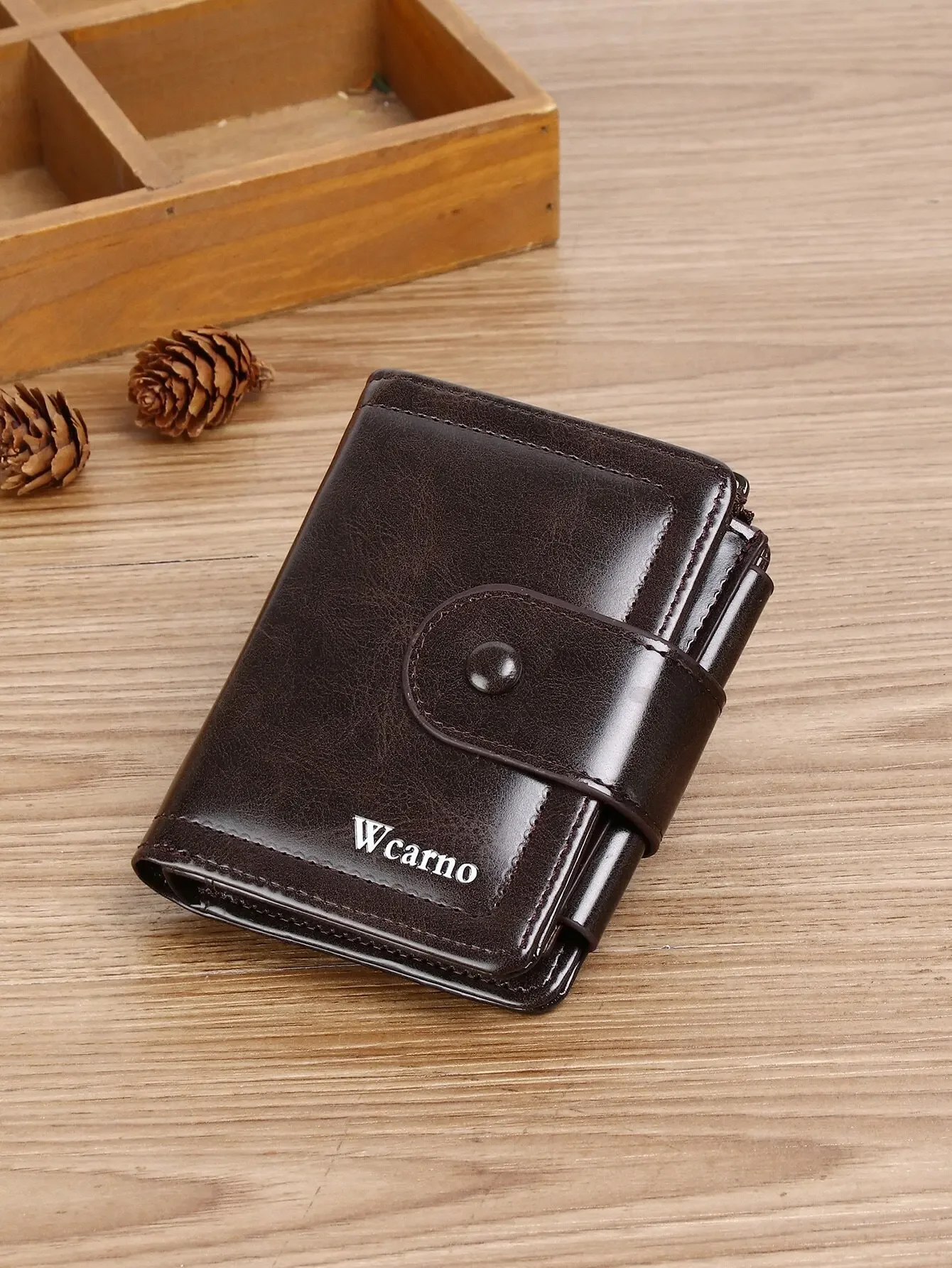 Wcarno Men Letter Graphic Small PU Wallet Coin Pocket Small Card Holder Tri-Fold Men Wallet Dad Gifts Portable Cash White-Collar
Wcarno Men Letter Graphic Small PU Wallet Coin Pocket Small Card Holder Tri-Fold Men Wallet Dad Gifts Portable Cash White-Collar