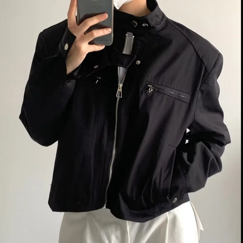 2026 New Men's Motorcycle Jacket Black Casual Short Style Trendy Shoulder Pads Handsome Versatile Advanced Fashion Coat
2026 New Men's Motorcycle Jacket Black Casual Short Style Trendy Shoulder Pads Handsome Versatile Advanced Fashion Coat