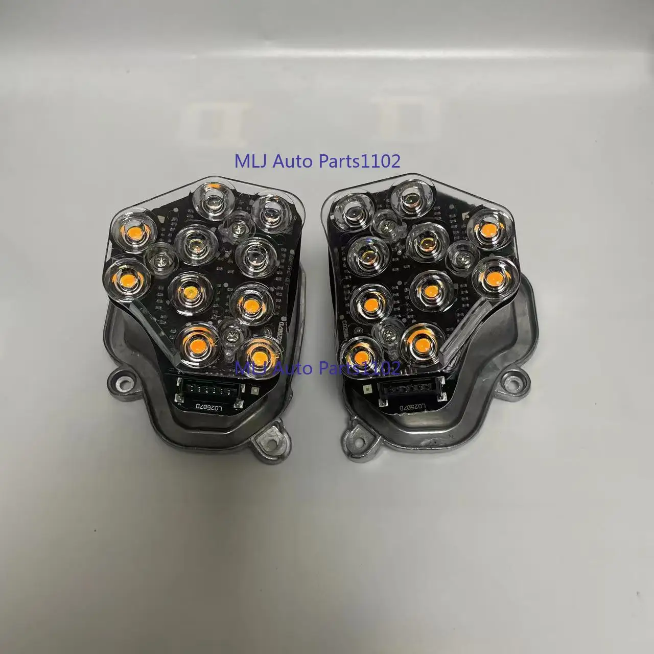 63127262833 63127262834 For BMW 5 Series2010-2013 F10 F07 Turn Signal Light Module LED Signal Turn Signal Light
63127262833 63127262834 For BMW 5 Series2010-2013 F10 F07 Turn Signal Light Module LED Signal Turn Signal Light