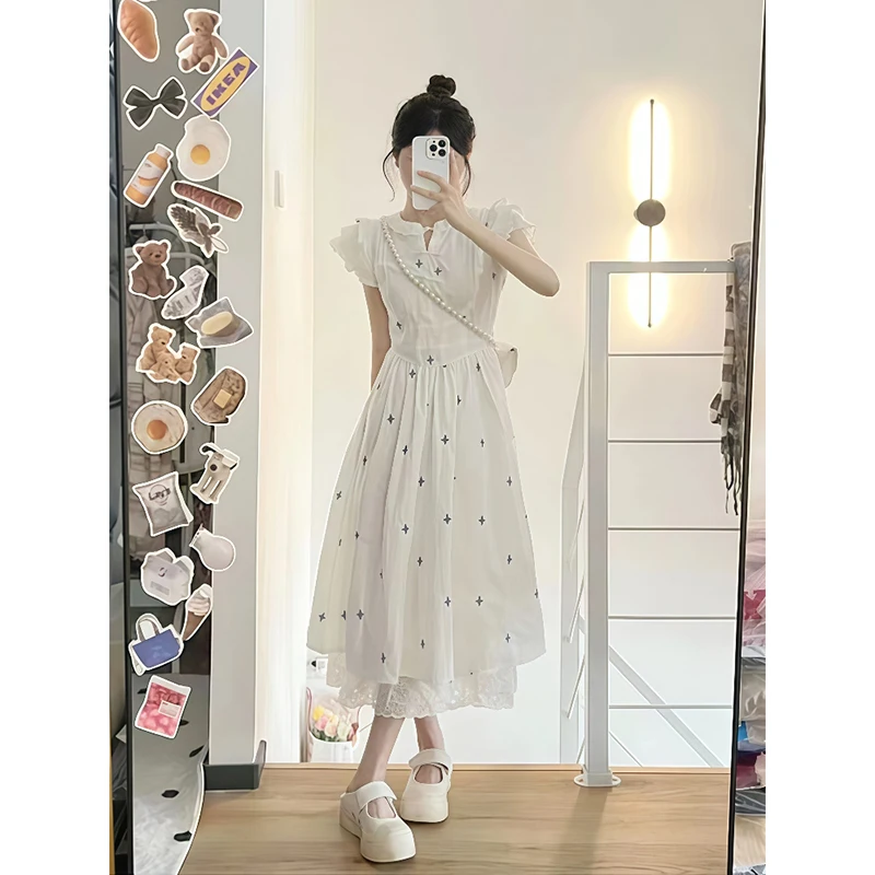 Women's Sweet Flying Sleeve Midi Dress Summer Embroidery Female Vintage O-Neck Clothes Elegant Lady Chic A-line One Pieces Robe
Women's Sweet Flying Sleeve Midi Dress Summer Embroidery Female Vintage O-Neck Clothes Elegant Lady Chic A-line One Pieces Robe
