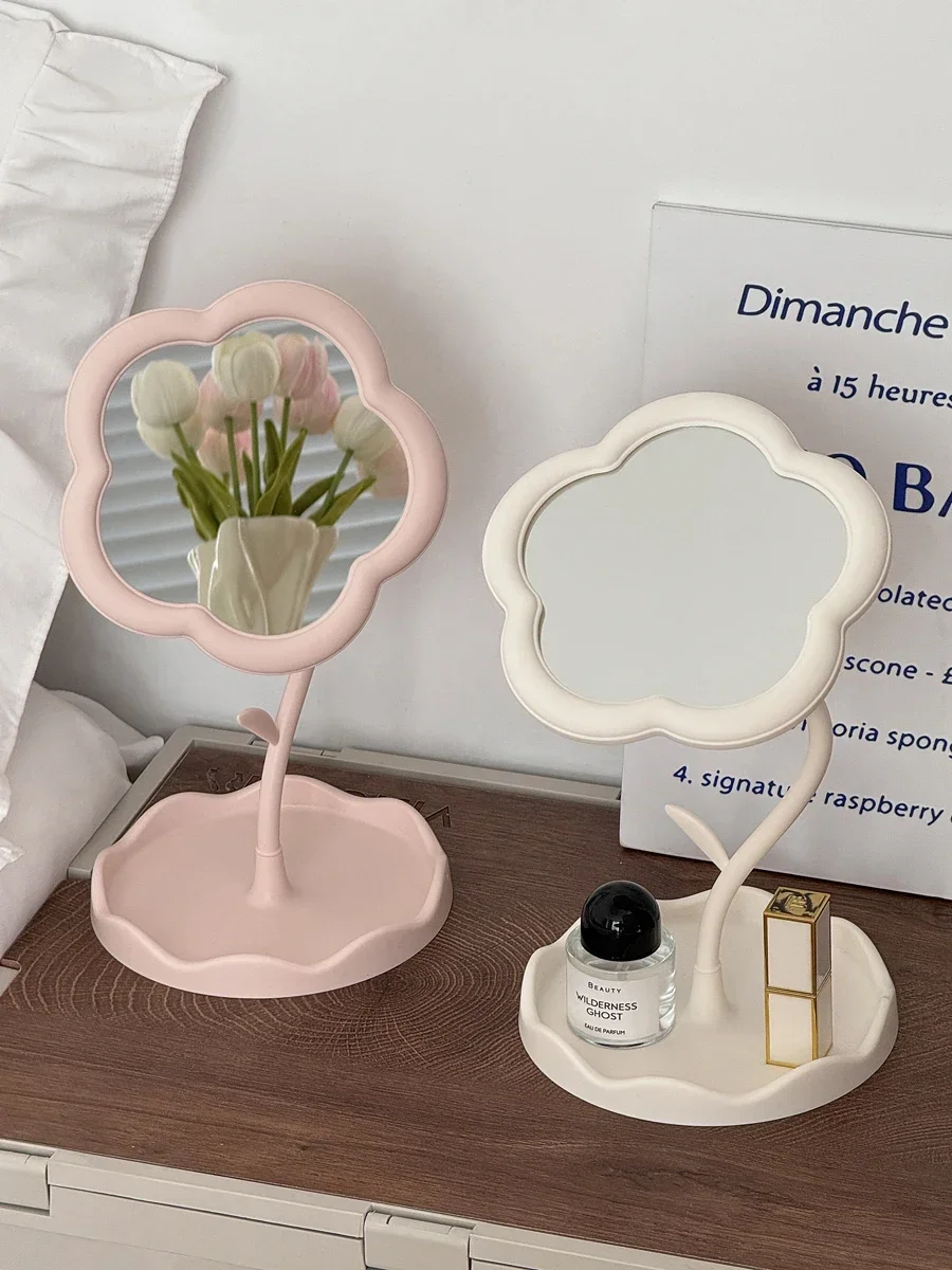 Hot salesFlower Makeup Mirror Office Desktop Makeup Mirror Student Dormitory Portable
Hot salesFlower Makeup Mirror Office Desktop Makeup Mirror Student Dormitory Portable