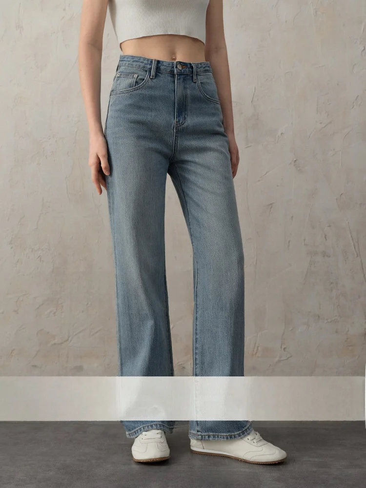Classic Straight Leg Women's Jeans Light Blue Cotton Stretch Denim High Waist Summer Trousers COOBLOOM New 2026 VTG Style
Classic Straight Leg Women's Jeans Light Blue Cotton Stretch Denim High Waist Summer Trousers COOBLOOM New 2026 VTG Style
