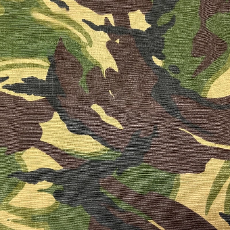 Nylon Cotton Checkered British Camouflage Fabric Comfortable Soft Tear Resistant for DIY Tactical Clothing Material
Nylon Cotton Checkered British Camouflage Fabric Comfortable Soft Tear Resistant for DIY Tactical Clothing Material