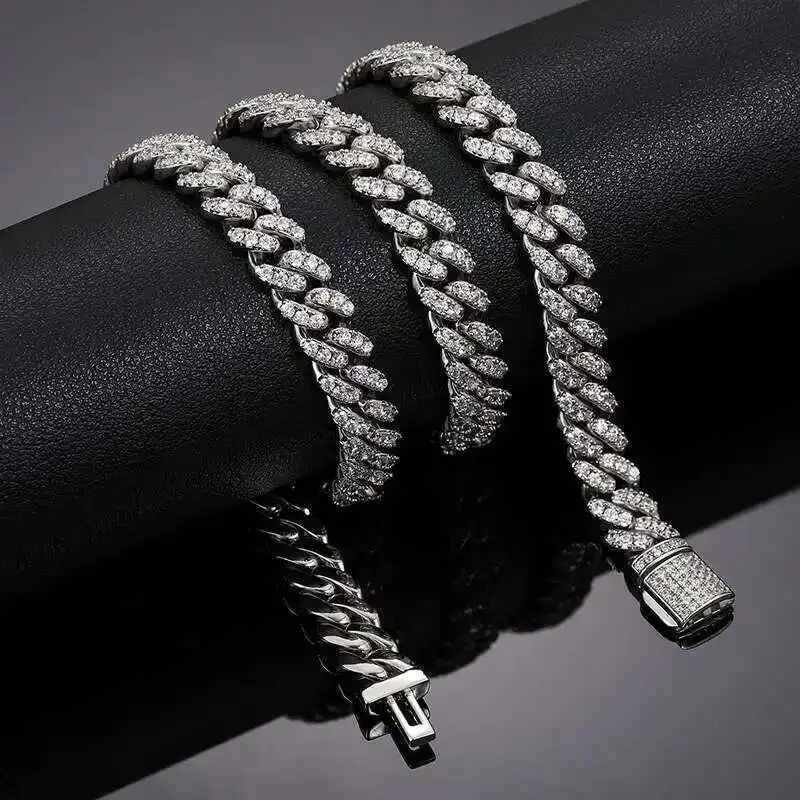 Изготовленная на заказ Iced Out 8 мм, стерлинговое серебро 925 пробы, тестер бриллиантов, Vvs, муассанит, бриллиант, Майами, кубинская цепочка для женщин
Изготовленная на заказ Iced Out 8 мм, стерлинговое серебро 925 пробы, тестер бриллиантов, Vvs, муассанит, бриллиант, Майами, кубинская цепочка для женщин