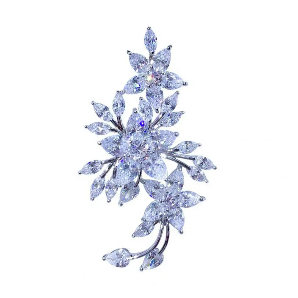 Brooch Pin Floral Design Brooch with Cubic Zirconia Inlay Non-slip Buckle Scarf Accessory Elegant Badge for Coats Sweaters Hats
Brooch Pin Floral Design Brooch with Cubic Zirconia Inlay Non-slip Buckle Scarf Accessory Elegant Badge for Coats Sweaters Hats