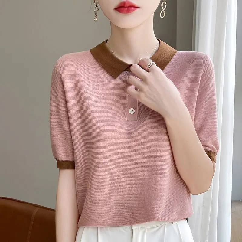 Polo Neck Short Sleeve Top With Contrast Collar And Button Detail For Women Casual Office Wear Summe Season Regular
Polo Neck Short Sleeve Top With Contrast Collar And Button Detail For Women Casual Office Wear Summe Season Regular