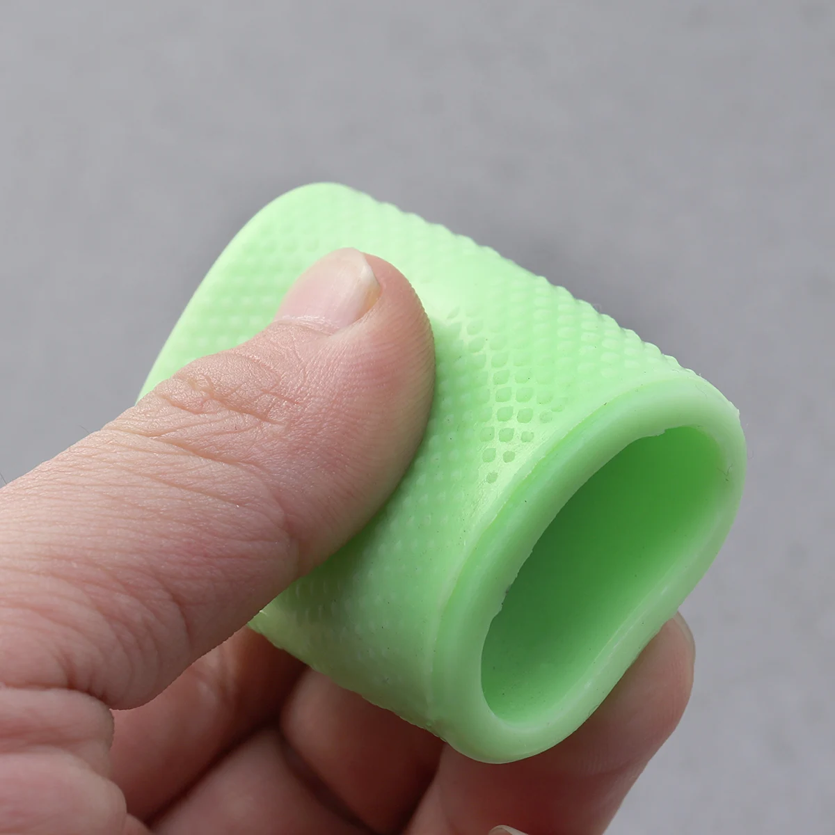 Green Silicone Grip Cover High Quality Food Grade Material Sterilizable Vacuum Safe Handle Cover for Machine Use Hand Grips Case
Green Silicone Grip Cover High Quality Food Grade Material Sterilizable Vacuum Safe Handle Cover for Machine Use Hand Grips Case