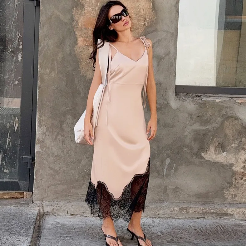 Ticketsx Lace Patchwork Maxi Dress Women New V Neck Contrast Backless Slim Halter Dress Elegant Female Party Clubwear Dress
Ticketsx Lace Patchwork Maxi Dress Women New V Neck Contrast Backless Slim Halter Dress Elegant Female Party Clubwear Dress