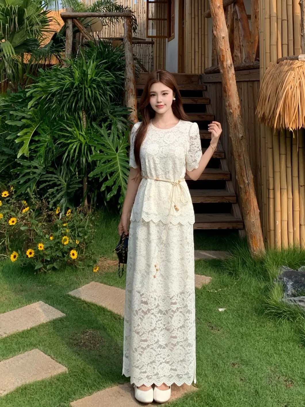 plus Size Women's Lace Trim Short Sleeve Shirt And High Waist Skirt Set Summer New Style Korean Version Comfortable Commute
plus Size Women's Lace Trim Short Sleeve Shirt And High Waist Skirt Set Summer New Style Korean Version Comfortable Commute