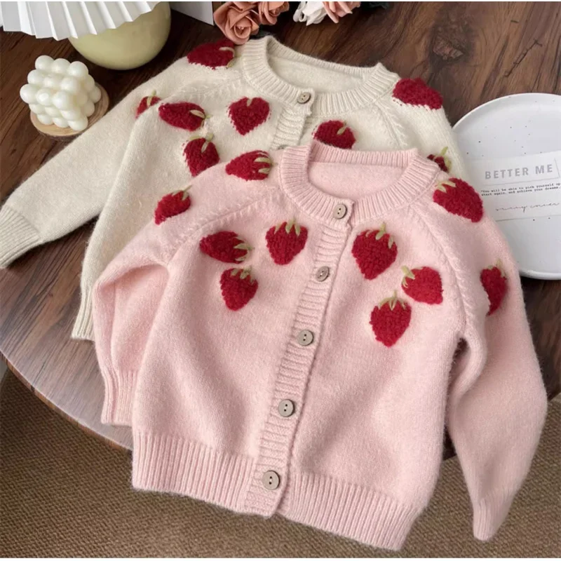 Girls' New Autumn and Winter Sweaters Cardigan Baby Kindergarten Fashion All-Match Knitted Sweater Coat Strawberry Grape
Girls' New Autumn and Winter Sweaters Cardigan Baby Kindergarten Fashion All-Match Knitted Sweater Coat Strawberry Grape