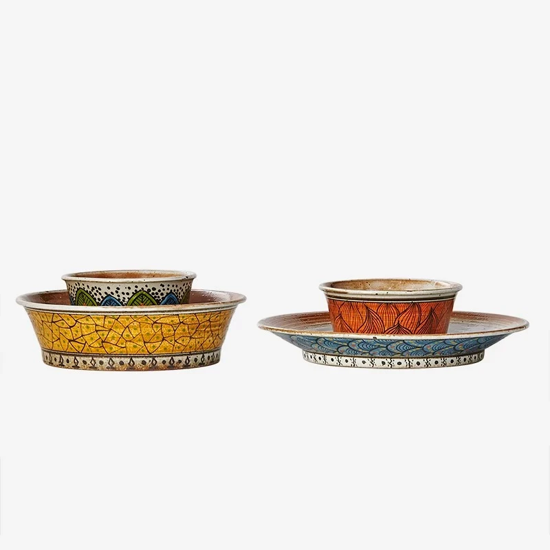 Medieval high-grade hand-painted ceramic tableware
Medieval high-grade hand-painted ceramic tableware