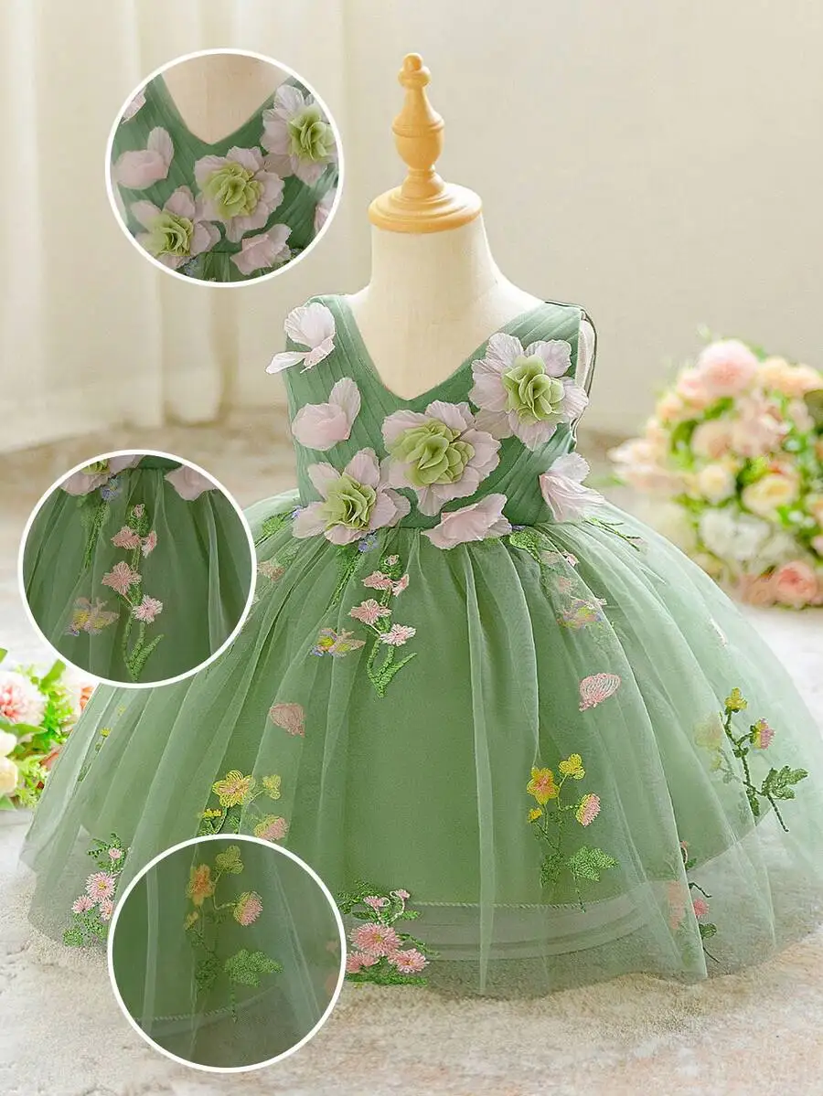 V-Neck 3D Floral Embroidered Tulle Princess Dress For Formal Evening Cocktail Party Wedding
V-Neck 3D Floral Embroidered Tulle Princess Dress For Formal Evening Cocktail Party Wedding