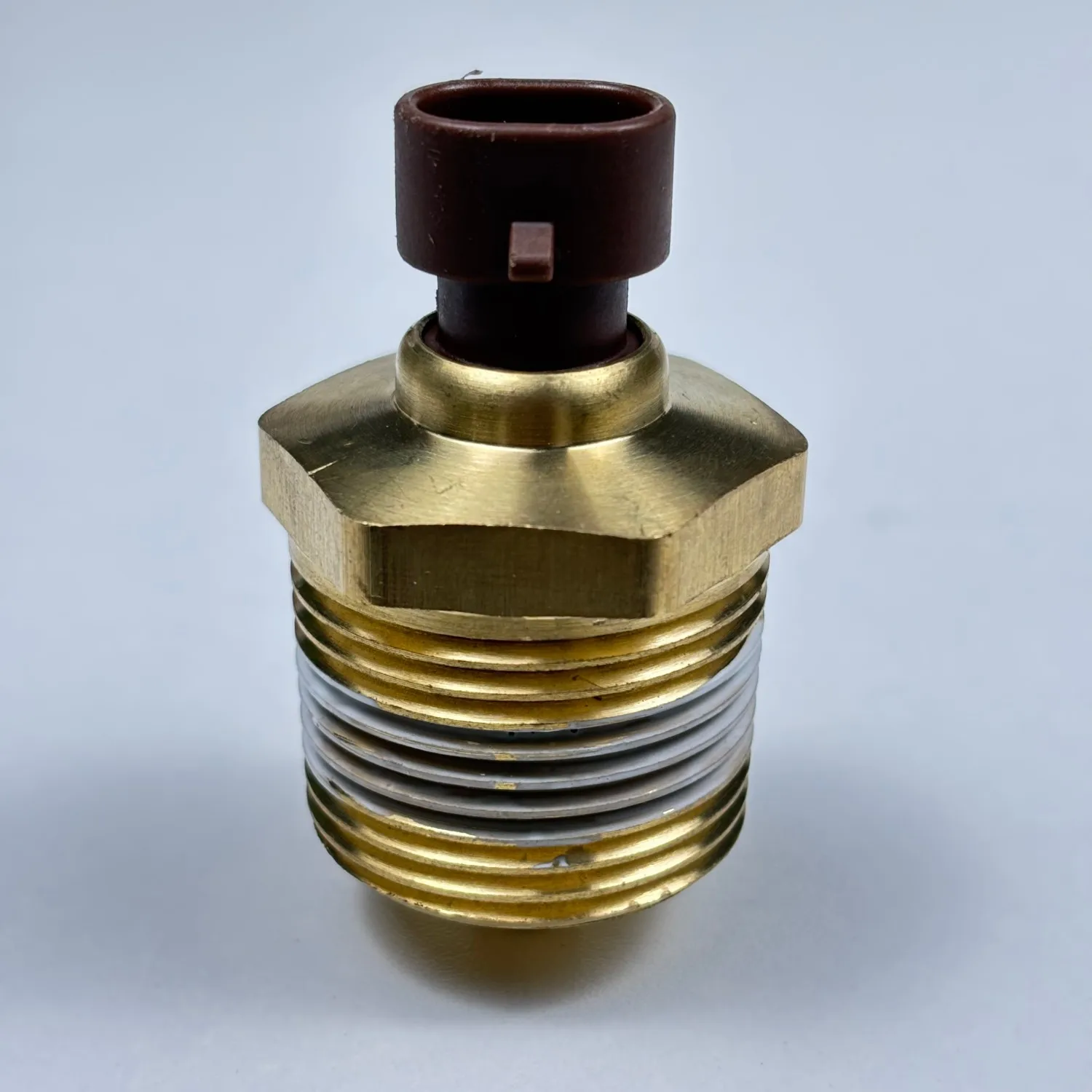 Coolant Temperature Sensor 23514708 23515251 For Detroit Diesel Series 60 High Quality
Coolant Temperature Sensor 23514708 23515251 For Detroit Diesel Series 60 High Quality
