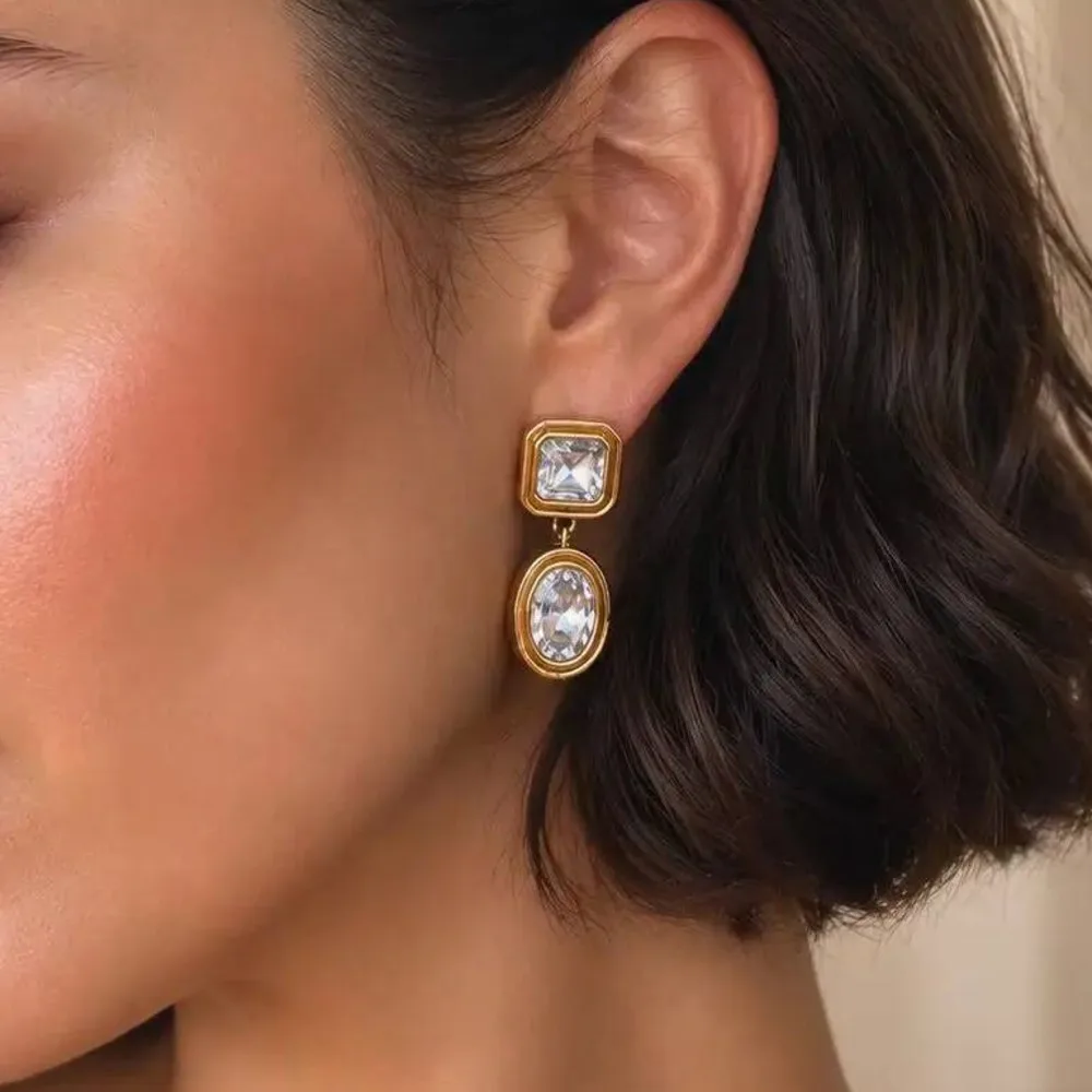 SHIXIN 18K Gold Plated Stainless Steel Geometric White Zircon Drop Earring Hypoallergenic Temperament Trendy Charm Women Jewelry
SHIXIN 18K Gold Plated Stainless Steel Geometric White Zircon Drop Earring Hypoallergenic Temperament Trendy Charm Women Jewelry