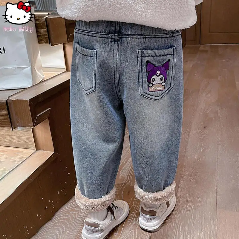 Kawaii Sanrio Little Girls' Jeans Kuromi Autumn Winter New Anime Cartoon Outer Wear Thick Warm Pants Child Fashion Casual Pants
Kawaii Sanrio Little Girls' Jeans Kuromi Autumn Winter New Anime Cartoon Outer Wear Thick Warm Pants Child Fashion Casual Pants