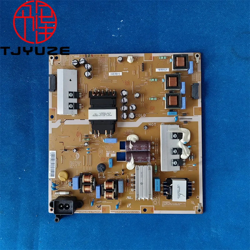 Новый блок питания BN44-00711A UA55H6400AW UN50H6400AF UN55H6400AF UE50H6200AK UE55H6240AK UE50H6400AK UE55H6400AW UE55H6410
Новый блок питания BN44-00711A UA55H6400AW UN50H6400AF UN55H6400AF UE50H6200AK UE55H6240AK UE50H6400AK UE55H6400AW UE55H6410
