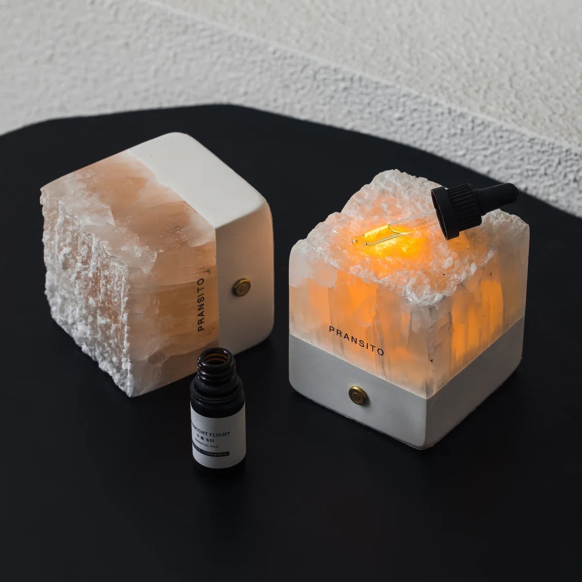 yyhcYuandu small arctic bedside lamp ambient light diffuser stone charging night light ore aromatherapy desk lamp gift essential
yyhcYuandu small arctic bedside lamp ambient light diffuser stone charging night light ore aromatherapy desk lamp gift essential