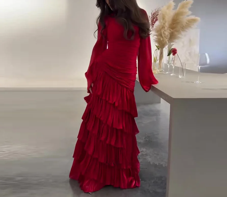 Women's Dress 2026 Spring Autumn New Solid Color Mock Collar Long Sleeve Cinched Waist Layered Ruffle Elegant Long Dress
Women's Dress 2026 Spring Autumn New Solid Color Mock Collar Long Sleeve Cinched Waist Layered Ruffle Elegant Long Dress