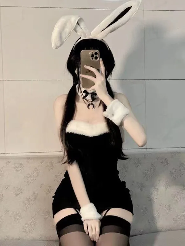 New Sexy Black White Color Block Plush Sling Chest Wrapping Slim Fit Tight Fitting Appear Thin Hip Wrap Skirt Dress Elegant 1EKP
New Sexy Black White Color Block Plush Sling Chest Wrapping Slim Fit Tight Fitting Appear Thin Hip Wrap Skirt Dress Elegant 1EKP