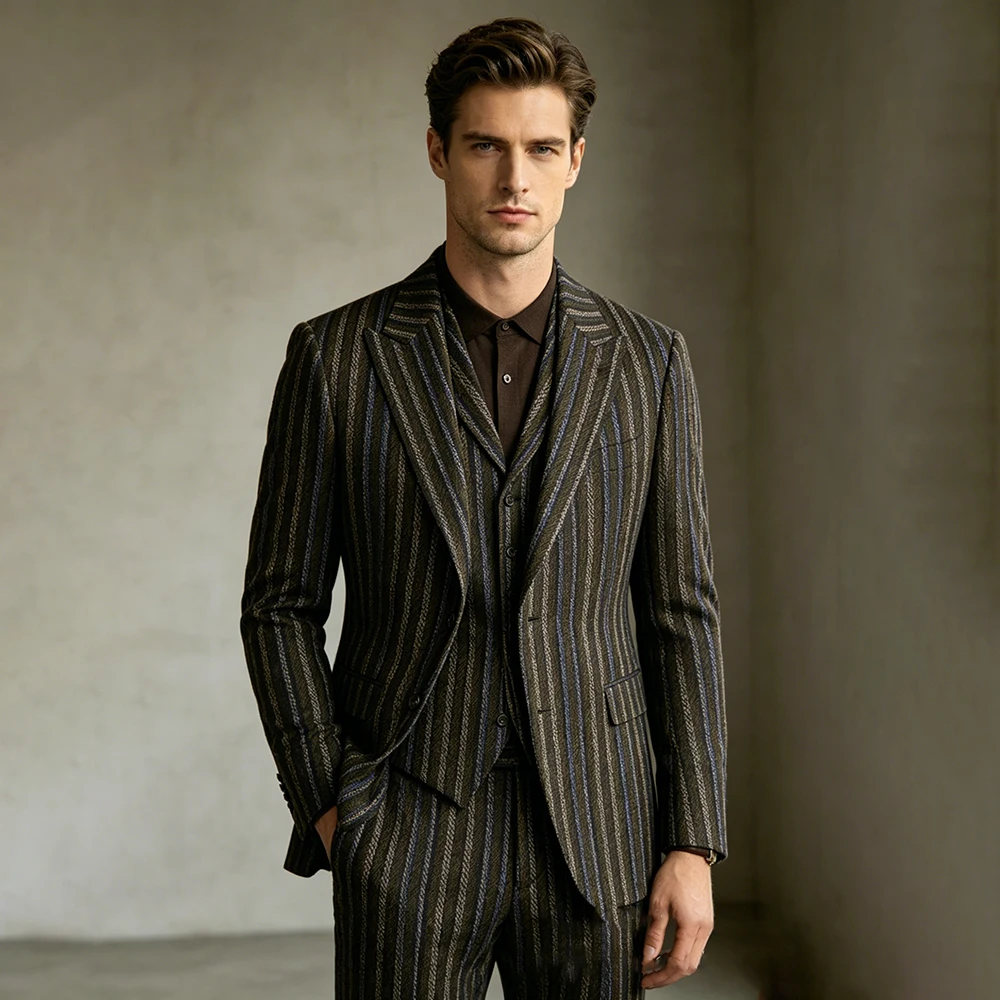 High Quality Stripe Men's Suits 3 Piece Jacket Pants Vest Formal Gentlemen Single Breasted Peak Lapel High Quality Blazer
High Quality Stripe Men's Suits 3 Piece Jacket Pants Vest Formal Gentlemen Single Breasted Peak Lapel High Quality Blazer