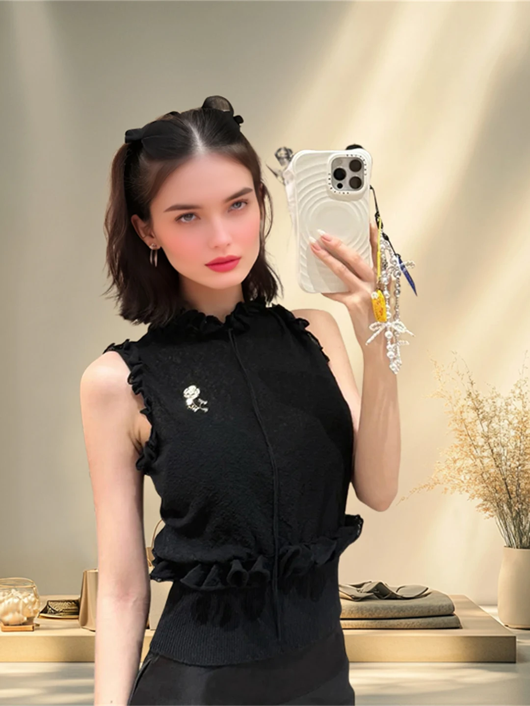 New Soft Sleeveless Patchwork Vintage Knit Vest Mini Skirt Top - Playful & Youthful Fashion Statement
New Soft Sleeveless Patchwork Vintage Knit Vest Mini Skirt Top - Playful & Youthful Fashion Statement