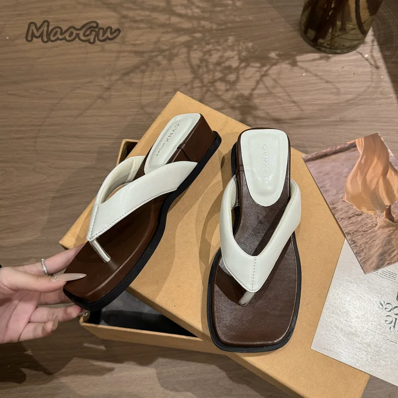 Fashion Square Clip Toe Platform Sandals Woman Chic Leather Wedge Flip Flops Ladies Summer Street Style Thick High Heel Slippers
Fashion Square Clip Toe Platform Sandals Woman Chic Leather Wedge Flip Flops Ladies Summer Street Style Thick High Heel Slippers