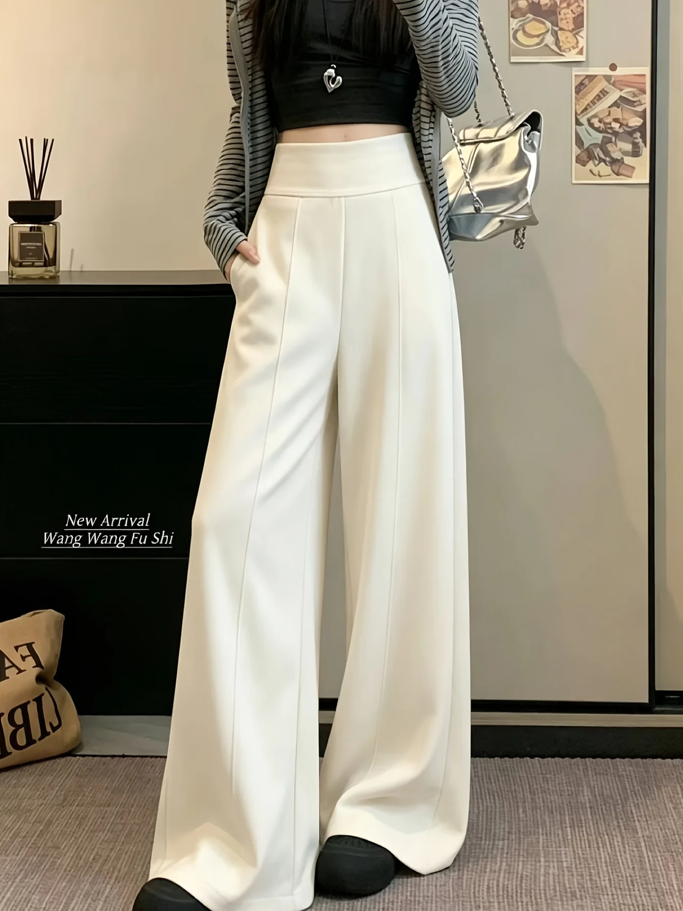 Women's High Waist Wide Leg Pants Spring New Loose Draped Sweatpants Casual Sports Trousers
Women's High Waist Wide Leg Pants Spring New Loose Draped Sweatpants Casual Sports Trousers