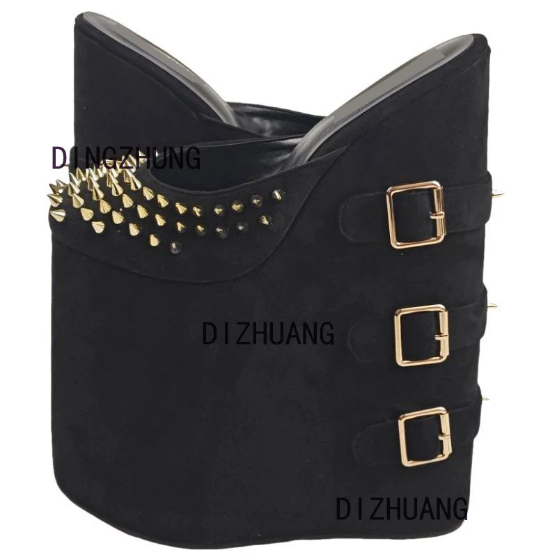 DIZHUANG Sexy women's high-heeled slippers. Black (burgundy) suede. About 25 cm heel height. Closed toe slippers. Rivet shoes.
DIZHUANG Sexy women's high-heeled slippers. Black (burgundy) suede. About 25 cm heel height. Closed toe slippers. Rivet shoes.