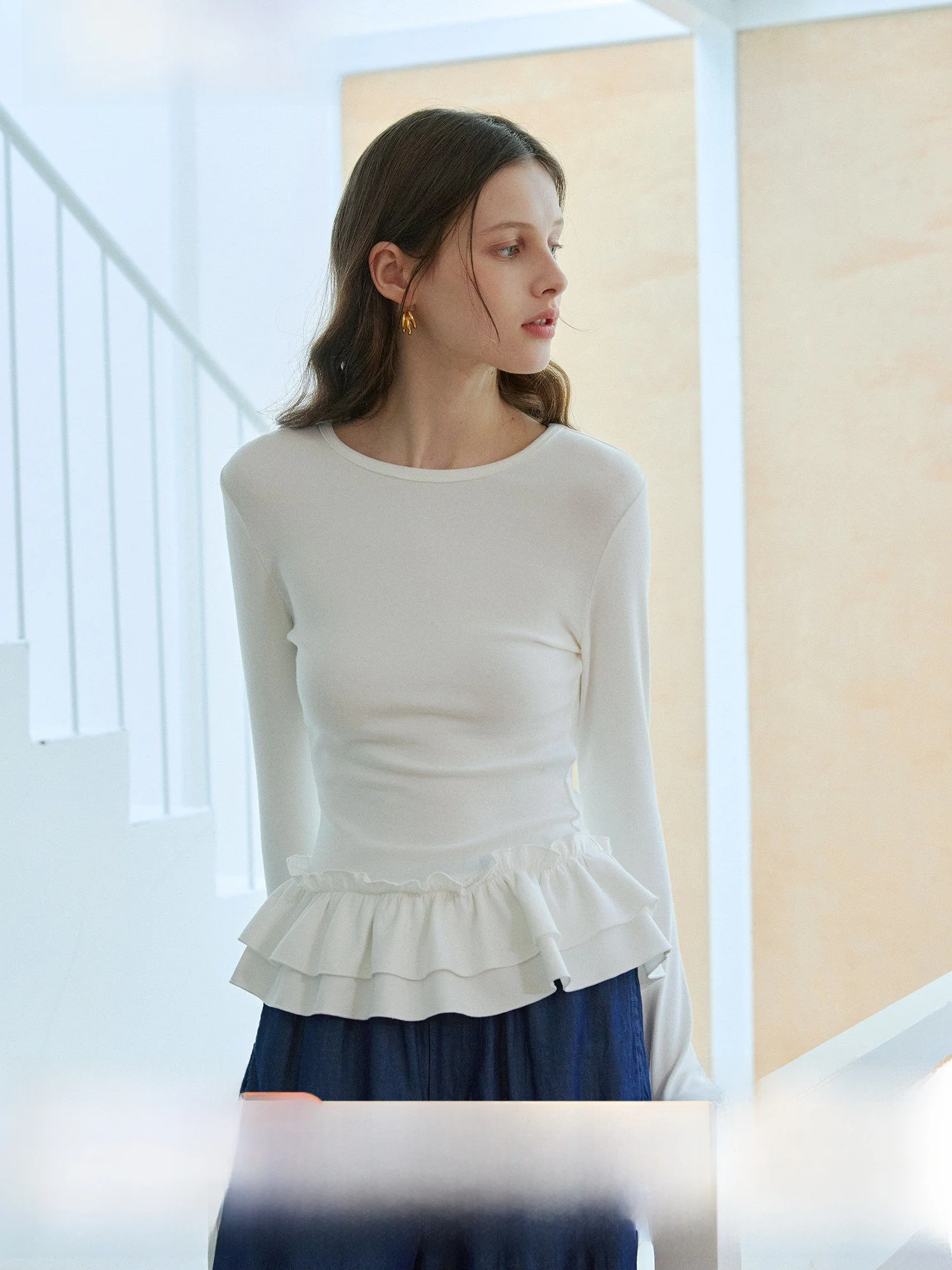 Romantic Lace Hem Soft round Ne Slim Fit Long Sve T-irt Women's Base irt Thinming Top Xumooxii Ladies Faion Cotton...
Romantic Lace Hem Soft round Ne Slim Fit Long Sve T-irt Women's Base irt Thinming Top Xumooxii Ladies Faion Cotton...