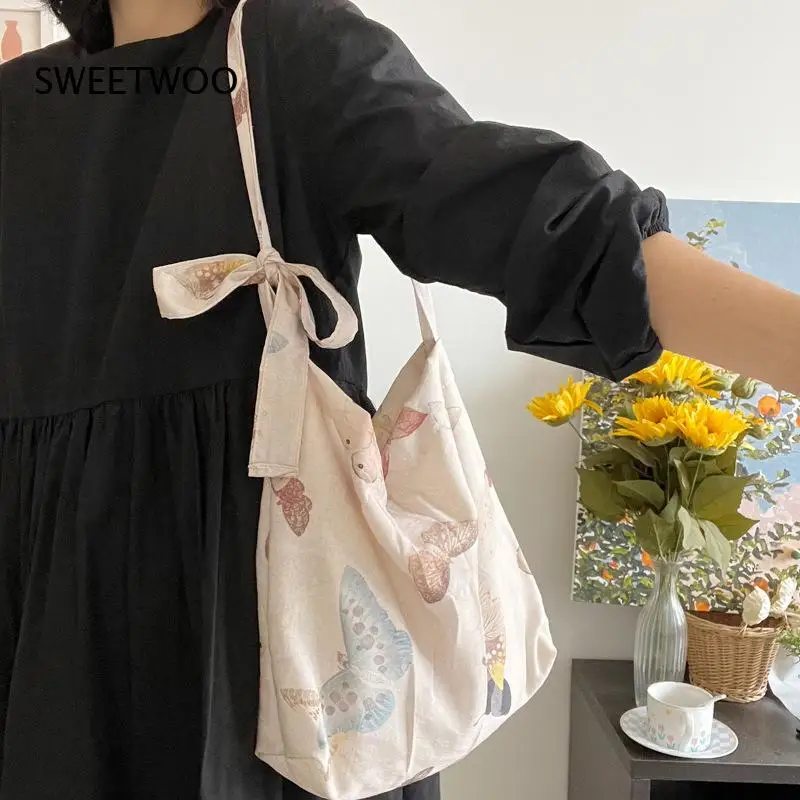 Chinese Style Butterfly Print Cotton Linen Tote Bag Adjustable Fabric Shoulder Strap Large Capacity Hanfu Match Casual Daily Bag
Chinese Style Butterfly Print Cotton Linen Tote Bag Adjustable Fabric Shoulder Strap Large Capacity Hanfu Match Casual Daily Bag
