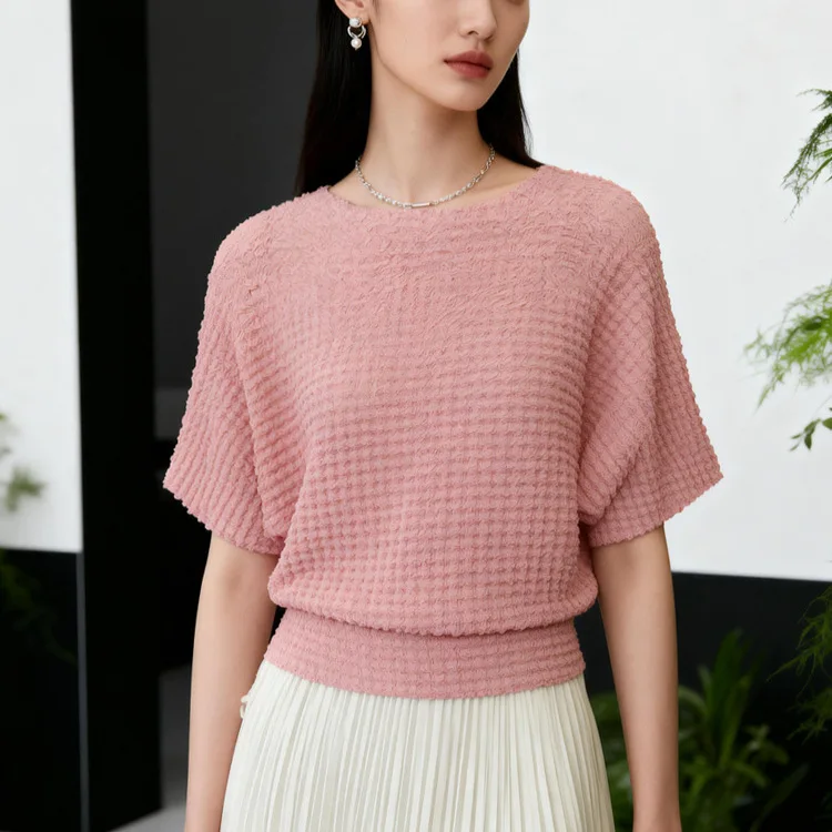 Miyake Pleated T-Shirt 2026 New Design T-Shirt Women Loose Pleats Batwing Sleeve Casual Top Pullover Round Neck Solid Summer
Miyake Pleated T-Shirt 2026 New Design T-Shirt Women Loose Pleats Batwing Sleeve Casual Top Pullover Round Neck Solid Summer