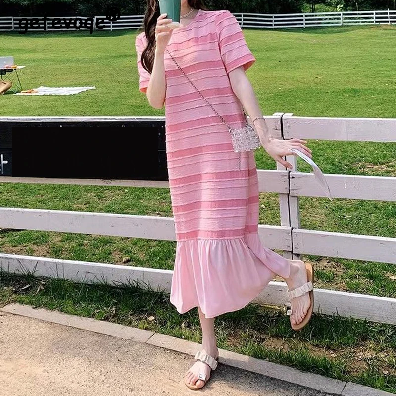 Women Pink Striped Patchwork Sweet Fairy Party Dresses for Women 2023 Summer Trendy Ruffle Chic Short Sleeve Midi Dress Vestidos
Women Pink Striped Patchwork Sweet Fairy Party Dresses for Women 2023 Summer Trendy Ruffle Chic Short Sleeve Midi Dress Vestidos