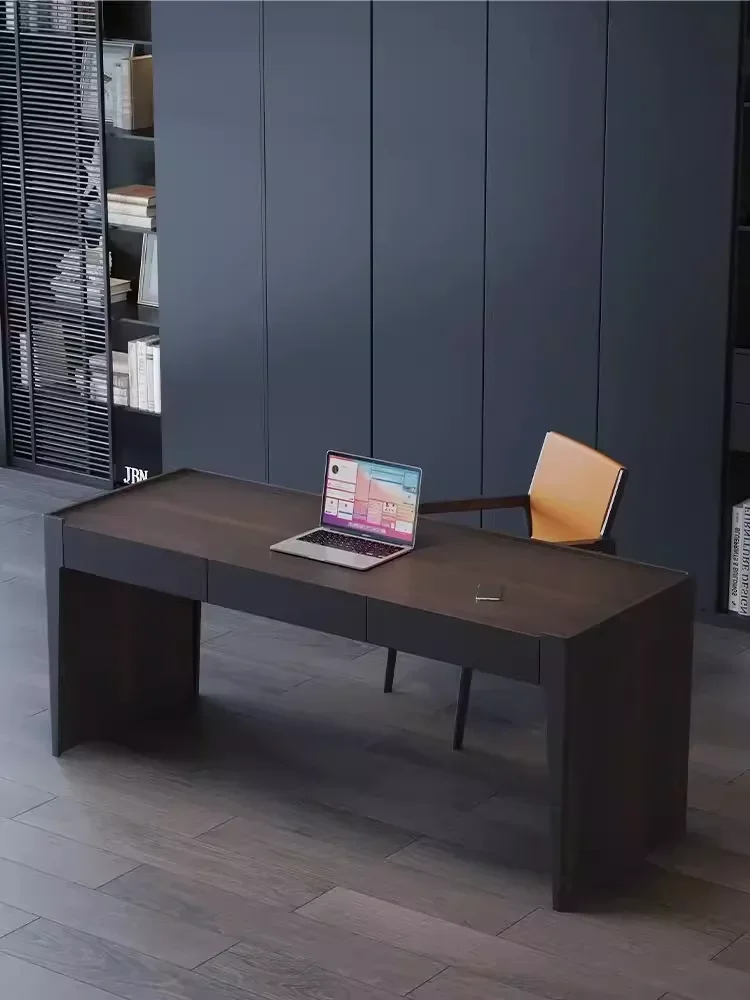 Домашний стол из итальянского копченого дуба, простой современный письменный стол 
Домашний стол из итальянского копченого дуба, простой современный письменный стол