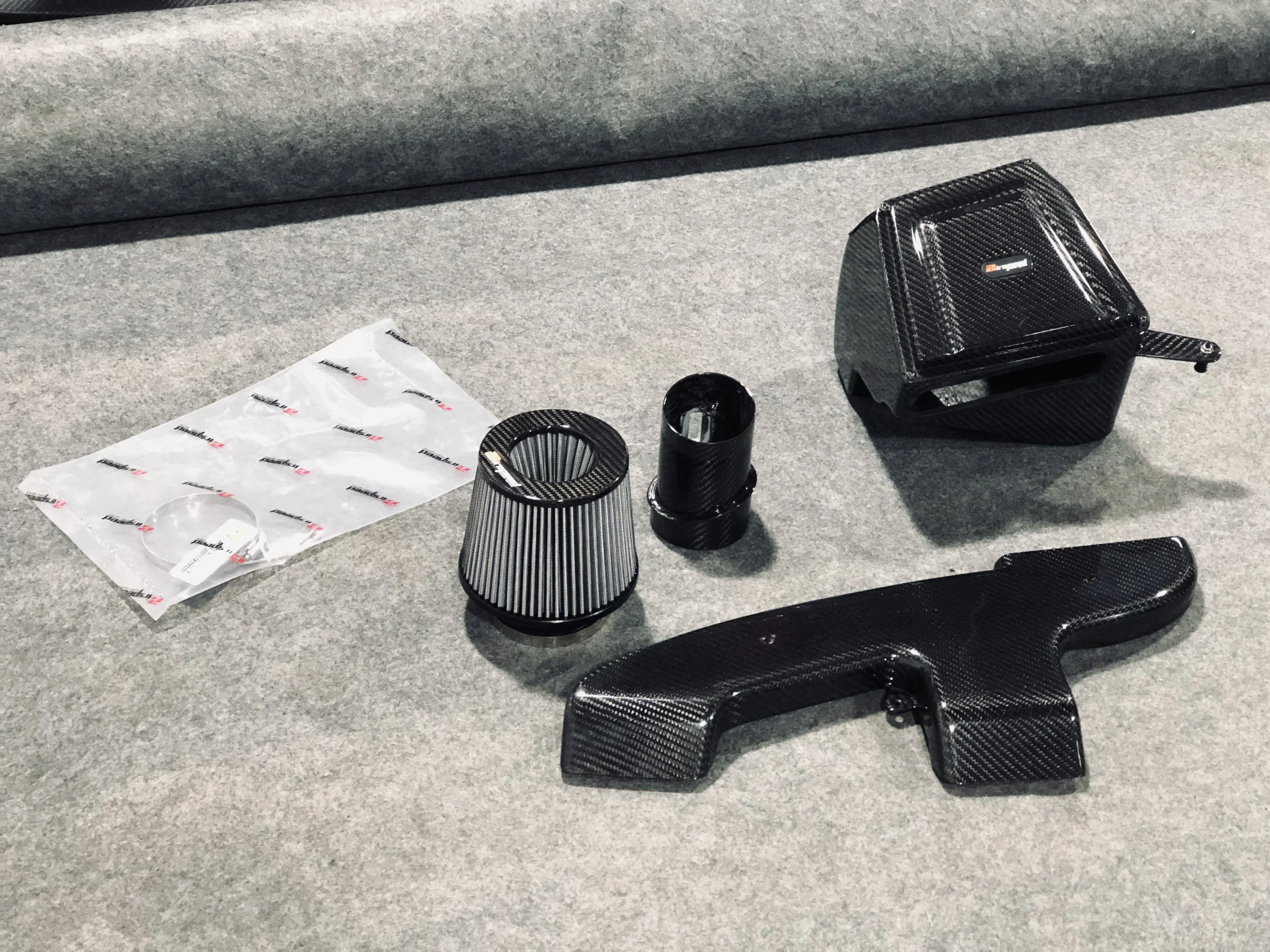 2026 Airspeed Brand 3K саржевый глянцевый сухой двигатель из углеродного волокна, система впуска холодного воздуха для серии 1 (MINI) F56
2026 Airspeed Brand 3K саржевый глянцевый сухой двигатель из углеродного волокна, система впуска холодного воздуха для серии 1 (MINI) F56