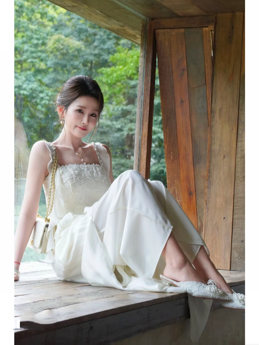 Vacation Vibes Atmosphere Sense Women's Summer New Style Ultra Fairy like High Waist Wide Leg Pants with Sleeveless Halter Top
Vacation Vibes Atmosphere Sense Women's Summer New Style Ultra Fairy like High Waist Wide Leg Pants with Sleeveless Halter Top