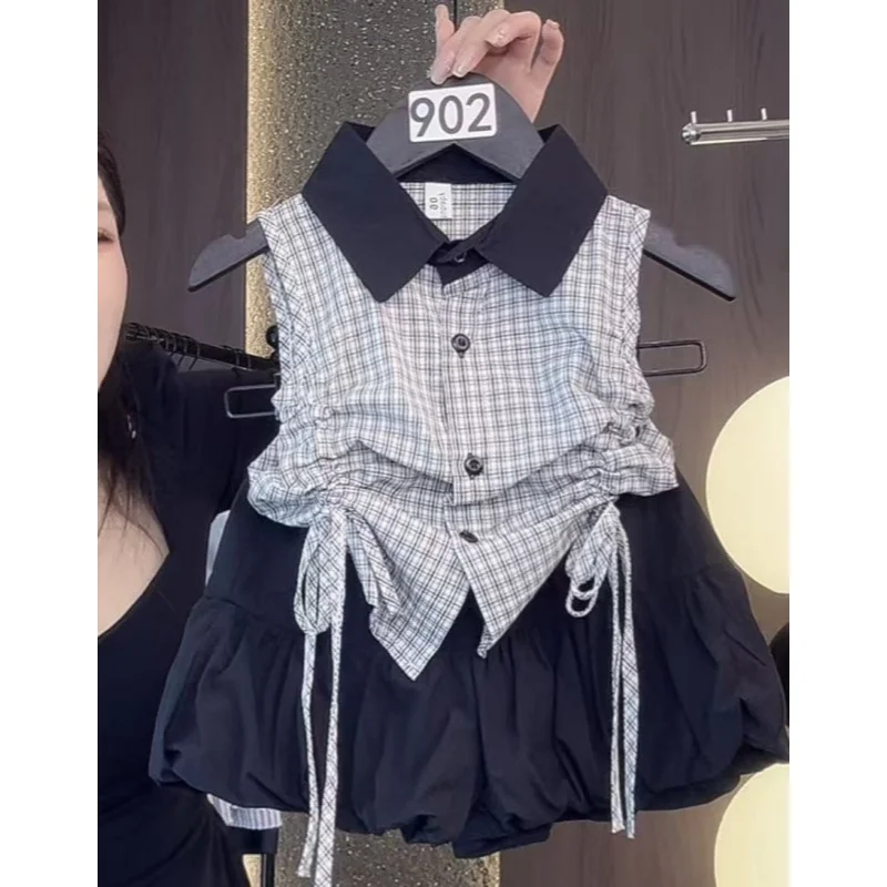 Girl's Sleeveless Checkered Shirt Set Spring/Summer New Style Girl's Fashionable Black Flower Bud Shorts 2Pcs
Girl's Sleeveless Checkered Shirt Set Spring/Summer New Style Girl's Fashionable Black Flower Bud Shorts 2Pcs