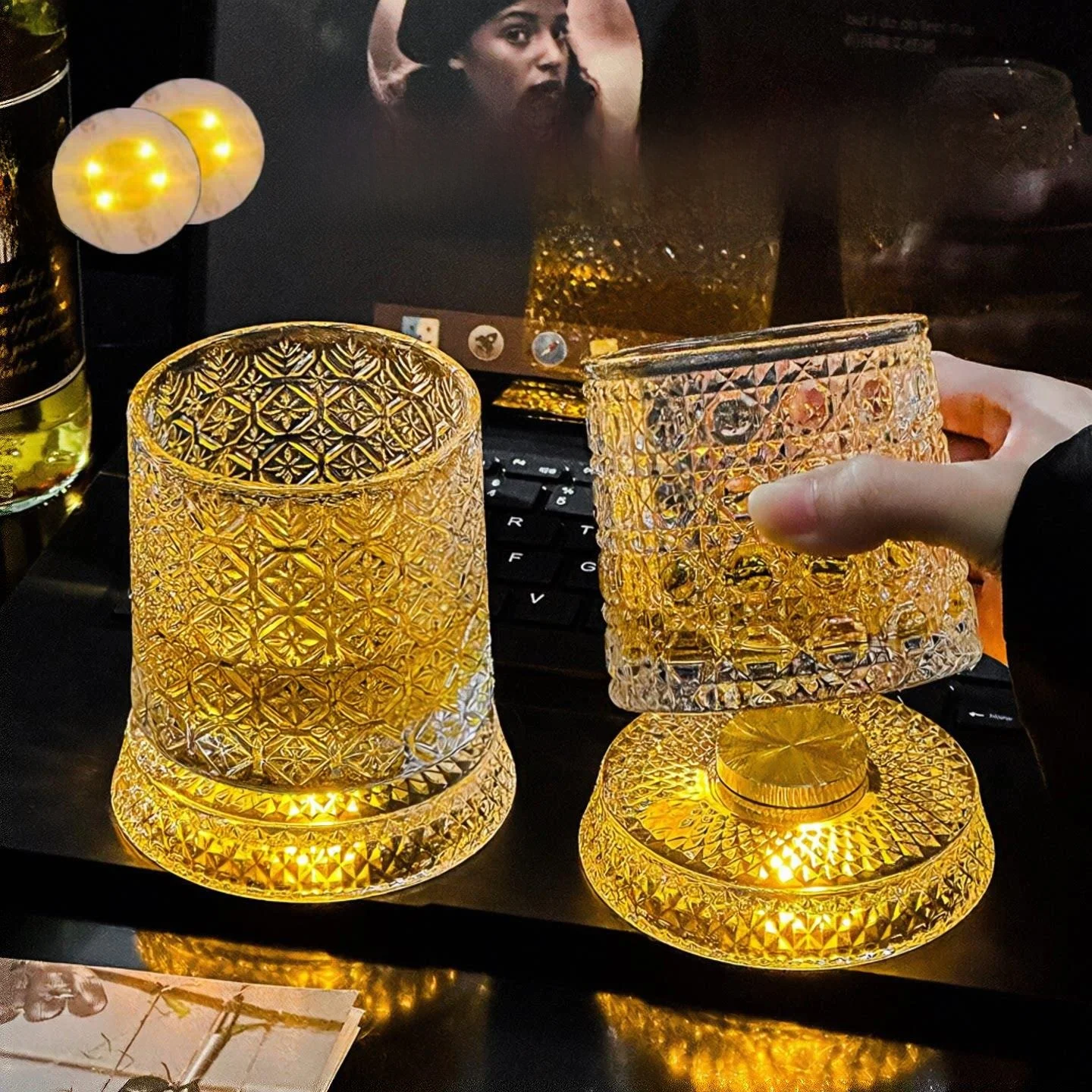 Rotating Glass Whiskey Cup Luxury Embossed Design Light Emitting Stress Relief High Quality Sensation Single Layer Plain Glass
Rotating Glass Whiskey Cup Luxury Embossed Design Light Emitting Stress Relief High Quality Sensation Single Layer Plain Glass