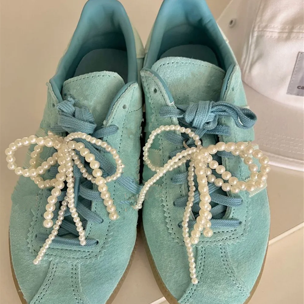 1Pair Pearl Bow Shoe Buckle Shoe Clips Shoes Charms Beaded Sneakers Decoration Sweet Women Keychain Bag Pendants Accessories
1Pair Pearl Bow Shoe Buckle Shoe Clips Shoes Charms Beaded Sneakers Decoration Sweet Women Keychain Bag Pendants Accessories