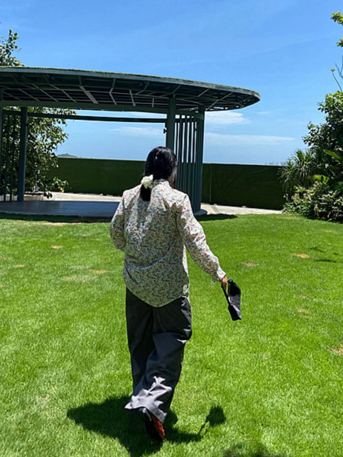 Широкие брюки-кюлоты с высокой талией, свободные, повседневные, длинные, для полных женщин, для офиса, тонкие, стройнящие
Широкие брюки-кюлоты с высокой талией, свободные, повседневные, длинные, для полных женщин, для офиса, тонкие, стройнящие