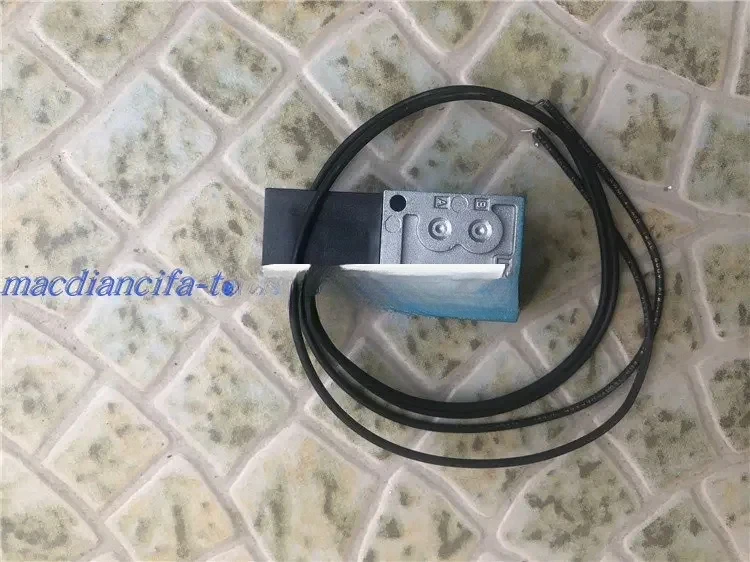 Электромагнитный клапан 45A-AA1-DBCA-1BA (32-5650), новый стандарт для верхних и нижних втулок инструментов станка Hasse 2022 года.
Электромагнитный клапан 45A-AA1-DBCA-1BA (32-5650), новый стандарт для верхних и нижних втулок инструментов станка Hasse 2022 года.