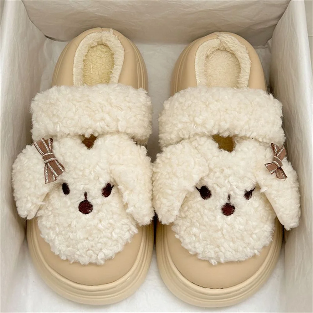 Cartoon plush dog warm cotton slippers for women 2024 Autumn/Winter EVA non-slip non-odor plus cashmere dormitory cotton shoes
Cartoon plush dog warm cotton slippers for women 2024 Autumn/Winter EVA non-slip non-odor plus cashmere dormitory cotton shoes