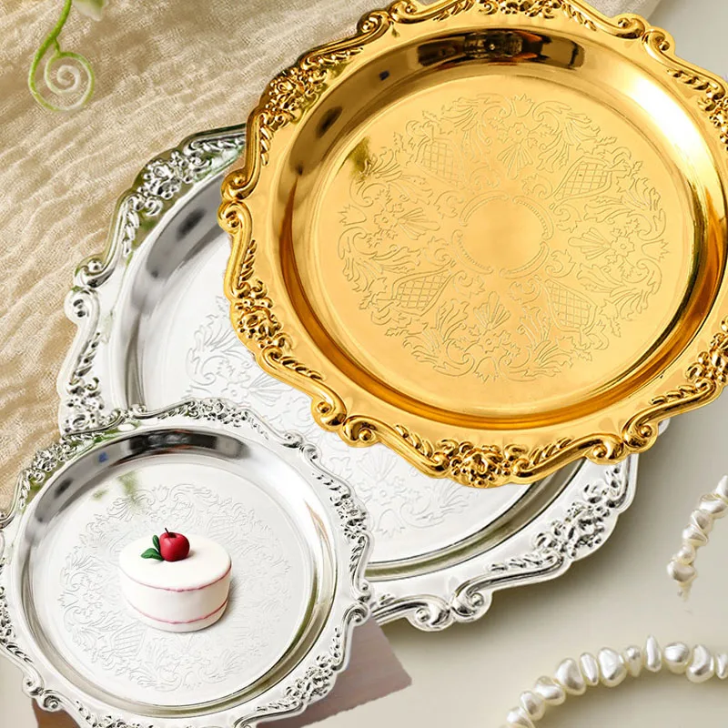 10/15/20/25CM Metal Round Jewelry Plate Retro Carved Snacks and Dessert Cake Plate
10/15/20/25CM Metal Round Jewelry Plate Retro Carved Snacks and Dessert Cake Plate
