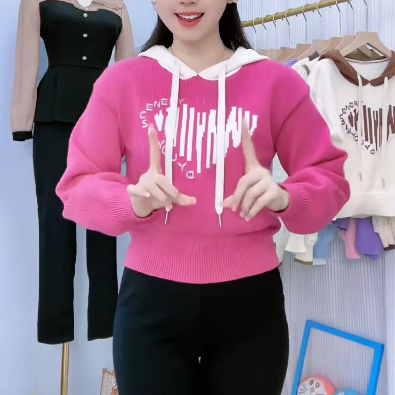 Hooded Knitted Sweatshirt Women Autumn and Winter New Fashion Slim Long-sleeved Love Sweater
Hooded Knitted Sweatshirt Women Autumn and Winter New Fashion Slim Long-sleeved Love Sweater