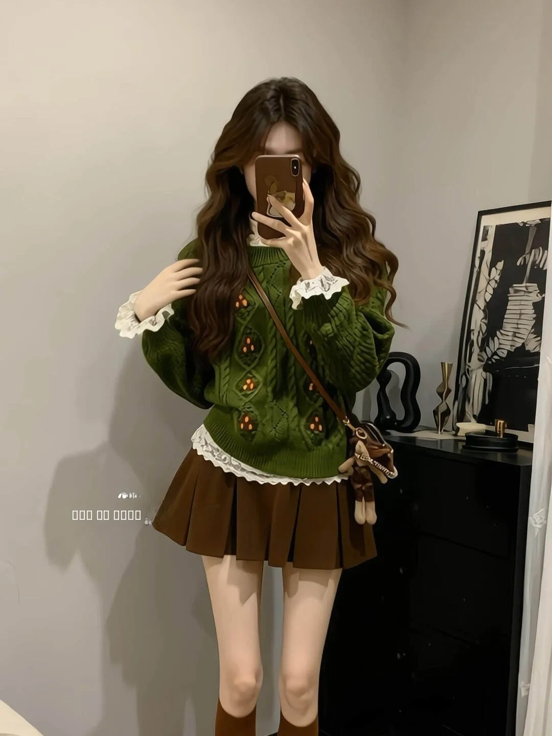 Свободный вязаный свитер с цветочным узором и кисточками, женский, в корейском стиле, весенняя новинка, маленький размер, уникальный модный свитер с длинными рукавами
Свободный вязаный свитер с цветочным узором и кисточками, женский, в корейском стиле, весенняя новинка, маленький размер, уникальный модный свитер с длинными рукавами