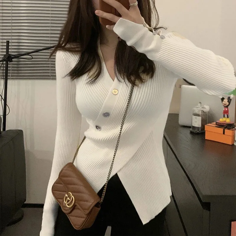 Knitted Sweater Women Pullovers V-Neck Asymmetrical Knit Sweater Pullover Women Tops Fashion Long Sleeve Sueters De Mujer Q3356
Knitted Sweater Women Pullovers V-Neck Asymmetrical Knit Sweater Pullover Women Tops Fashion Long Sleeve Sueters De Mujer Q3356
