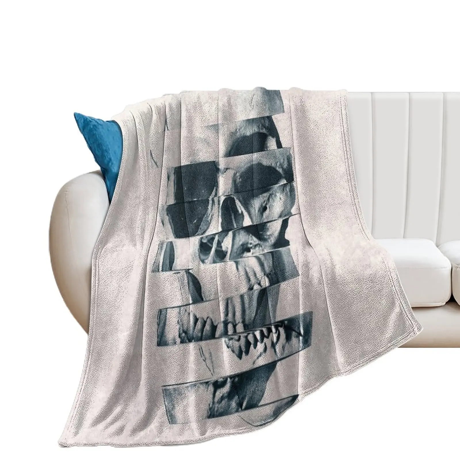 Glitch Skull Mono Throw Blanket cosplay anime Extra Large Throw For Decorative Sofa Blankets
Glitch Skull Mono Throw Blanket cosplay anime Extra Large Throw For Decorative Sofa Blankets