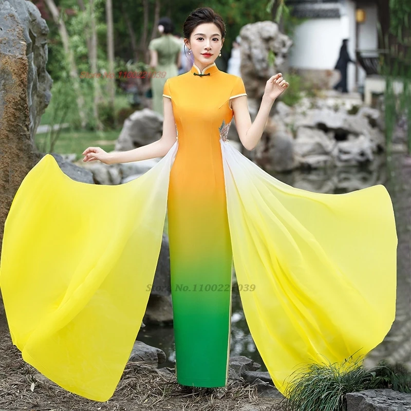 Китайское винтажное торжественное платье 2021, улучшенное Cheongsam, традиционное градиентное цветное платье Ципао, банкетное вечернее платье Ципао
Китайское винтажное торжественное платье 2021, улучшенное Cheongsam, традиционное градиентное цветное платье Ципао, банкетное вечернее платье Ципао