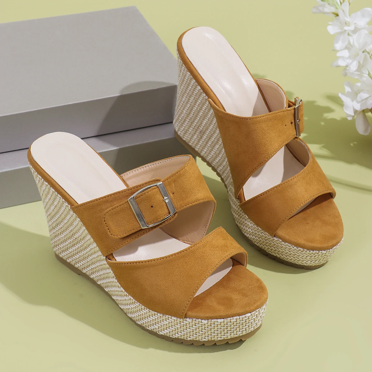 2024 Black Wedge Sandals for Women's Platform Fish Mouth Cross Strap Fashion Shoes Female Summer Buckle Strap Casual Sandal New
2024 Black Wedge Sandals for Women's Platform Fish Mouth Cross Strap Fashion Shoes Female Summer Buckle Strap Casual Sandal New