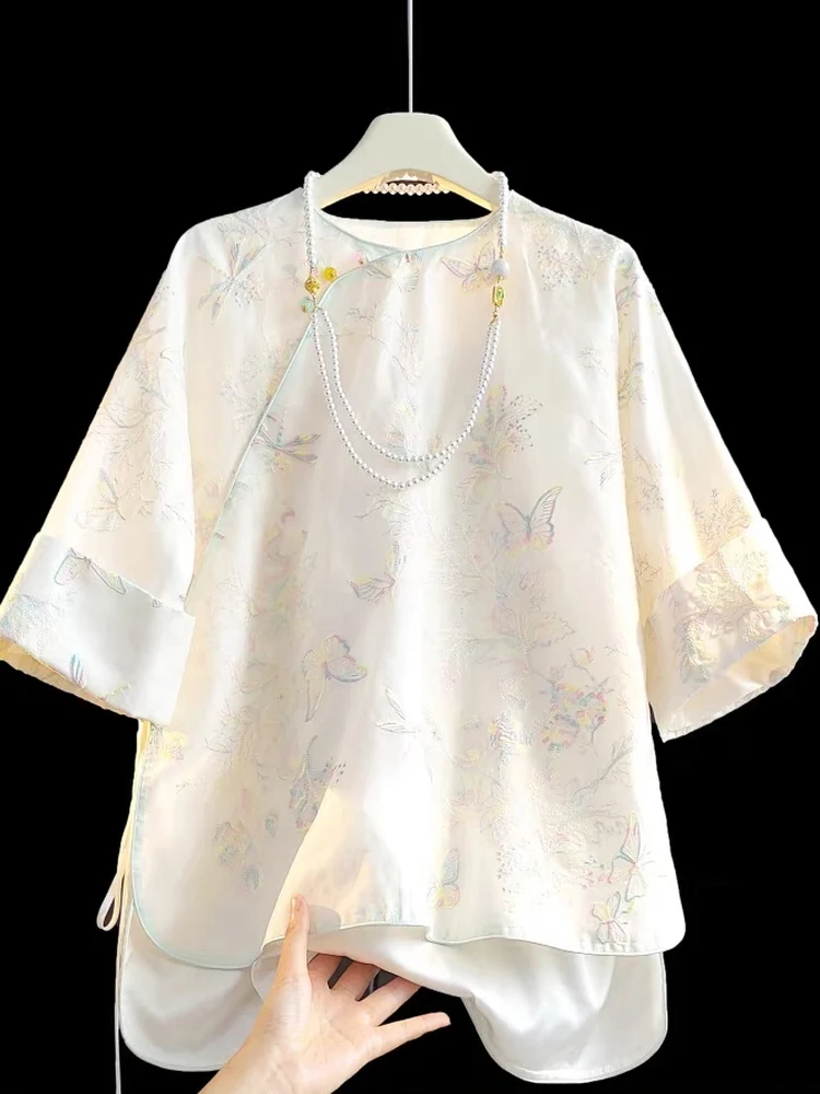 New Chinese Style Embroidered Heavy Work round Neck Shirt Women Summer Large Size Light National Style Top Short Front...
New Chinese Style Embroidered Heavy Work round Neck Shirt Women Summer Large Size Light National Style Top Short Front...