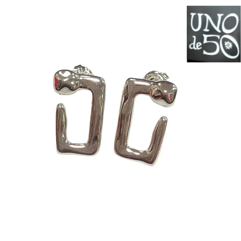 2024 Selling Exquisite High Quality UNO DE 50 Fashion Classic 925 Earrings Jewelry Romantic Holiday Gift
2024 Selling Exquisite High Quality UNO DE 50 Fashion Classic 925 Earrings Jewelry Romantic Holiday Gift